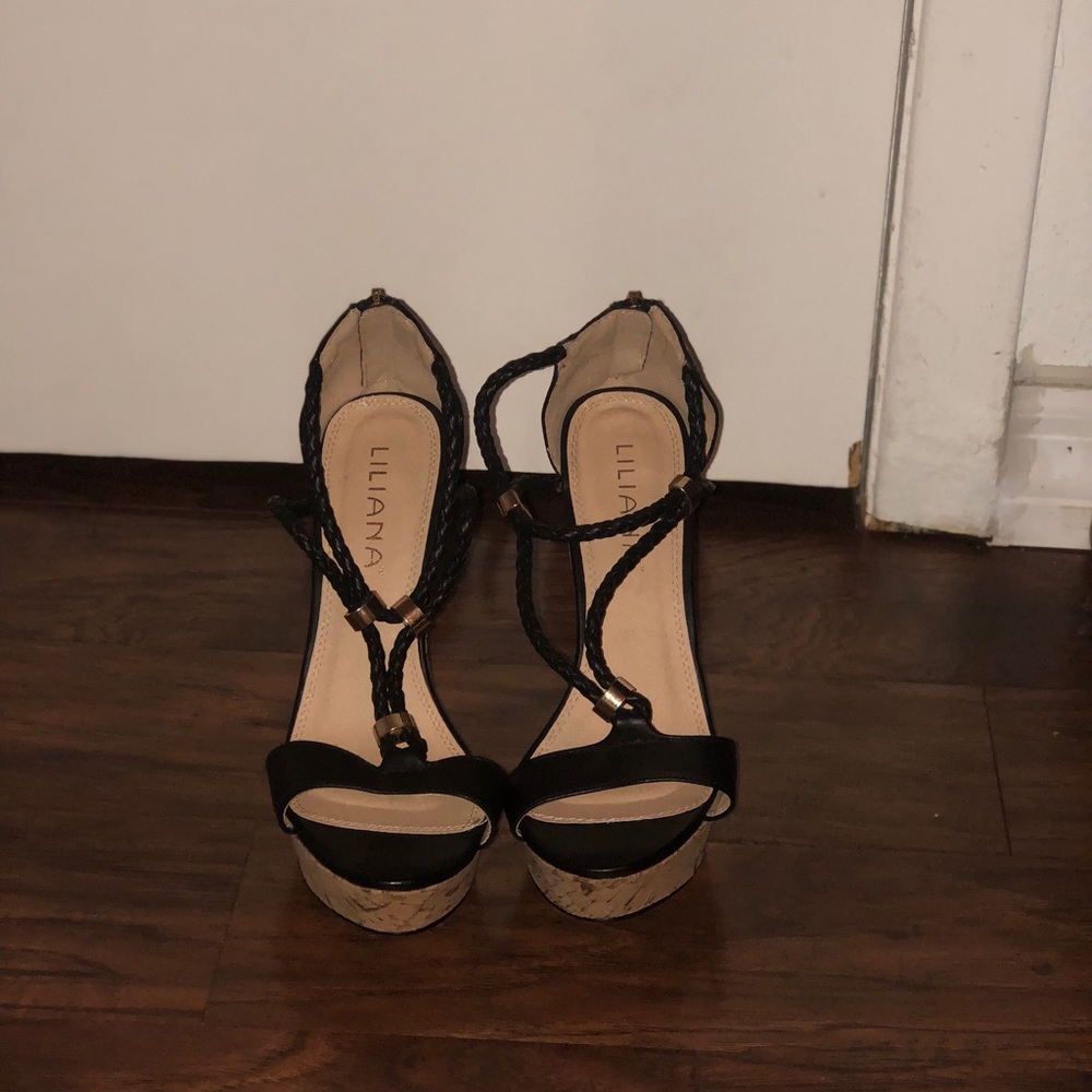 Sold - Picture 3 of 6